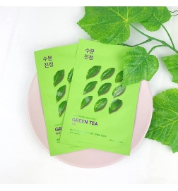 Holika Holika - Pure Essence Mask Sheet - Green Tea -  Maska w Płachcie z Ekstraktem z Zielonej Herbaty - 23ml