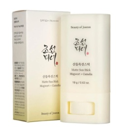 Beauty of Joseon - Matte Sun Stick Mugwort + Camelia SPF50+/PA++++ - Matowy Sztyft Przeciwsłoneczny - 18g